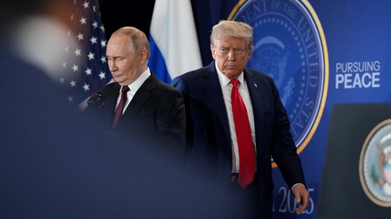 «Готов поехать в Москву»: в США оценили вероятность визита Трампа в Россию