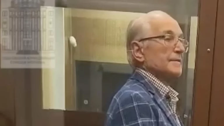 Юрий Гончарук