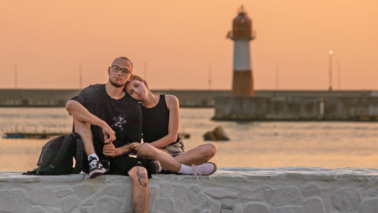 «Людей меньше, а море теплое»: в АТОР дали совет по экономии на отдыхе осенью