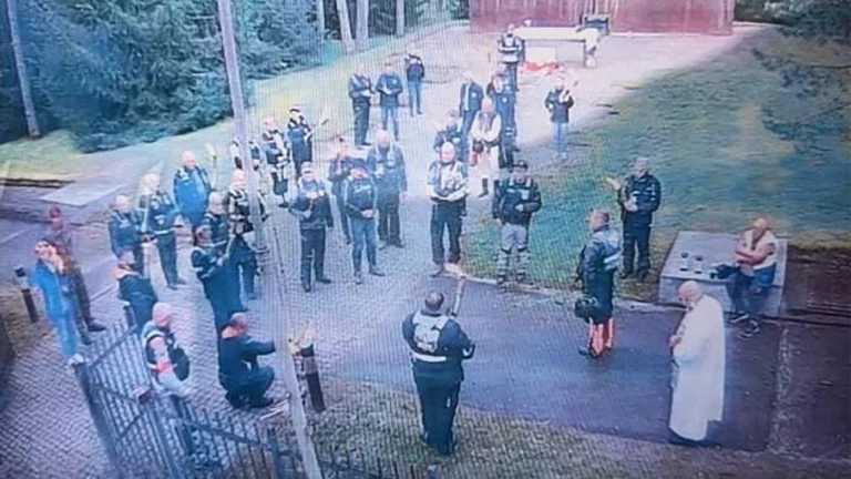 Польским байкерам запретили въезд в Россию из-за факельной акции в Тверской области