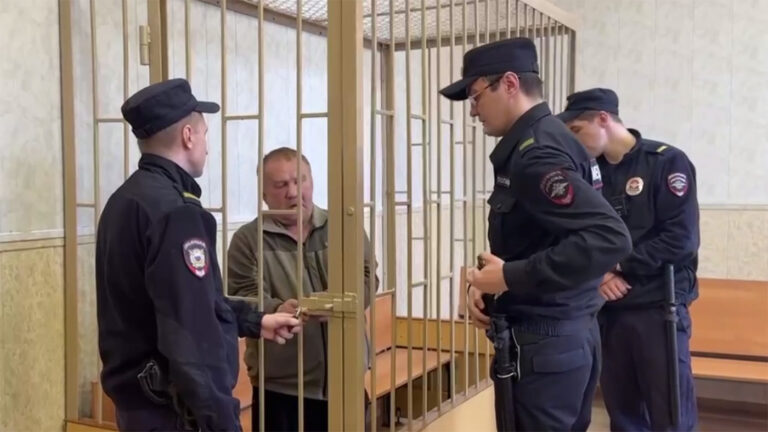 В Ленобласти арестованы еще четверо по делу об отравлении алкоголем