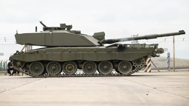 Лондон отправил Киеву оружие на £1 млрд от замороженных российских активов