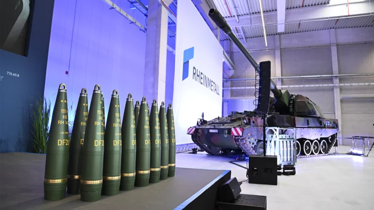 EUobserver: ЕК намерена к 2030 году устранить все «пробелы» в оборонной системе