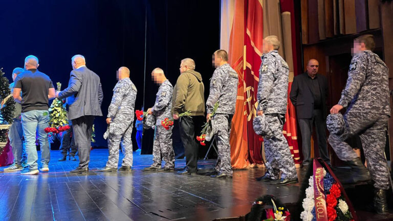 В Орле рассказали подробности гибели росгвардейцев при взрыве на железной дороге