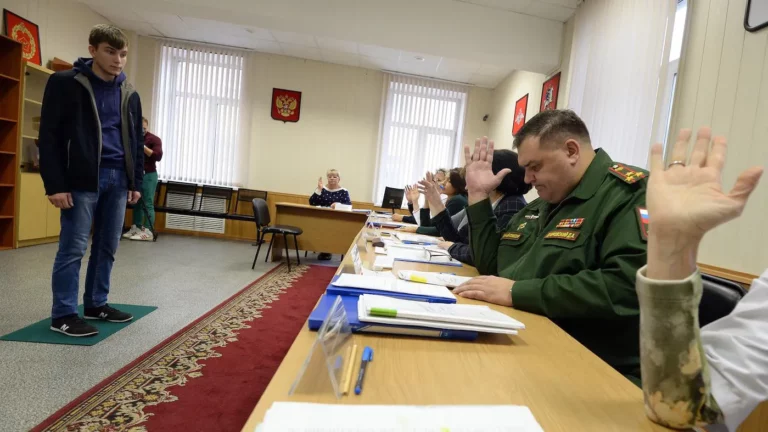 Регионы, где будут только электронные повестки вместо бумажных: список