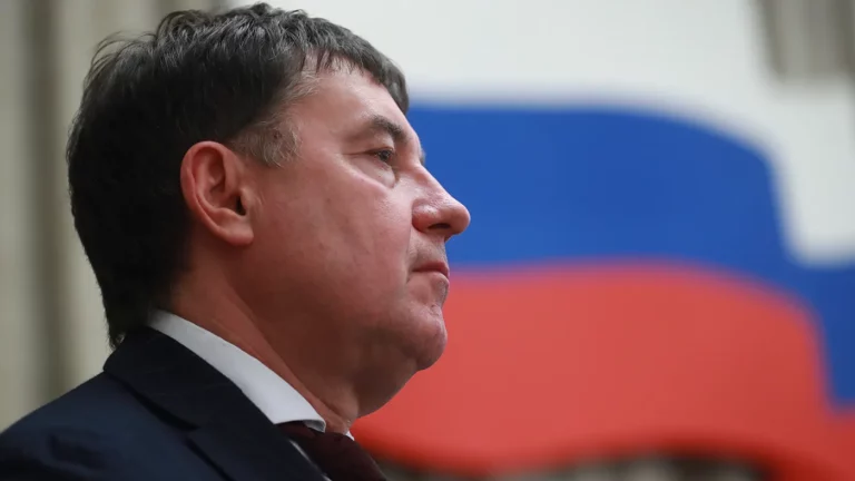 Архивное фото. Виктор Момотов