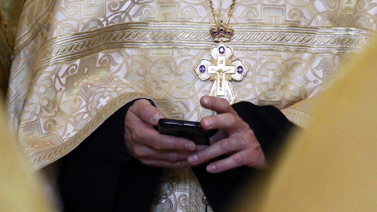 «Не аналог MAX»: мессенджер «Зосима» представят перед Хэллоуином