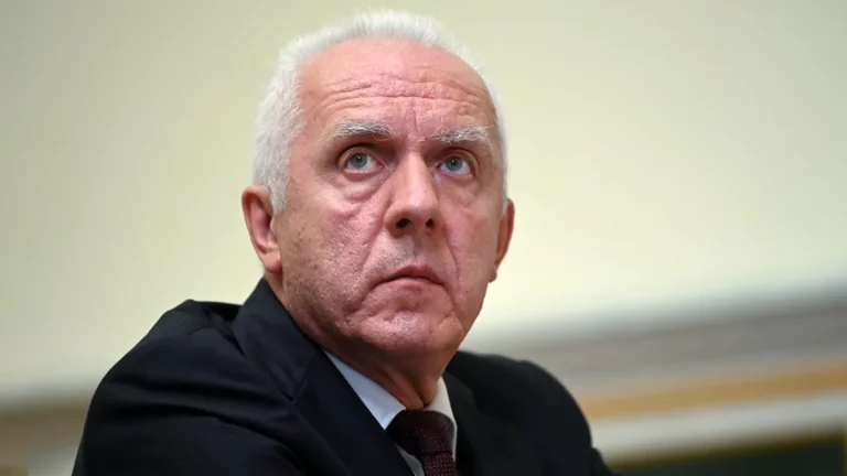 Александр Гуцан