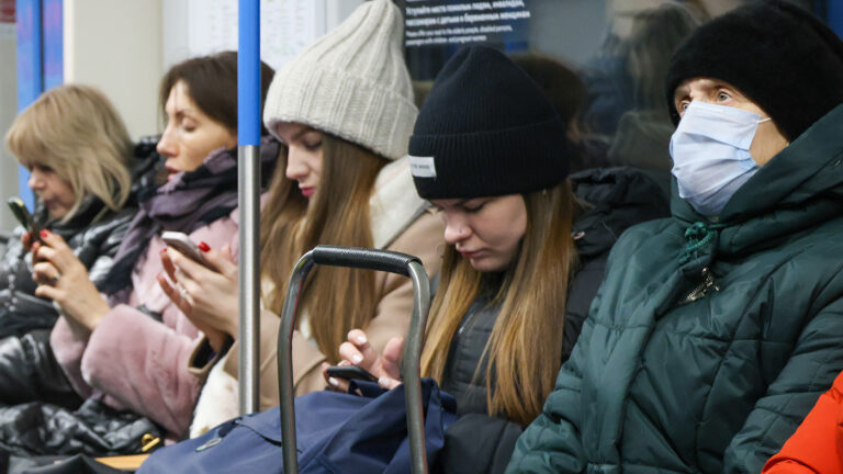 Названы сроки пикового подъема заболеваемости ОРВИ и гриппом в России