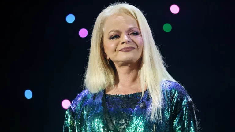 Певица Лариса Долина