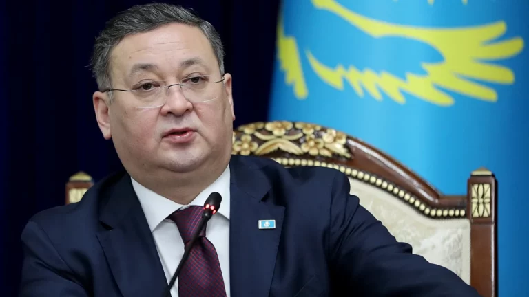 Архивное фото. Министр иностранных дел Казахстана Мурат Нуртлеу