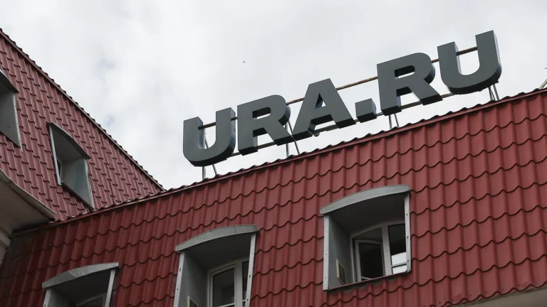 Судебные приставы пришли в редакцию агентства URA.RU