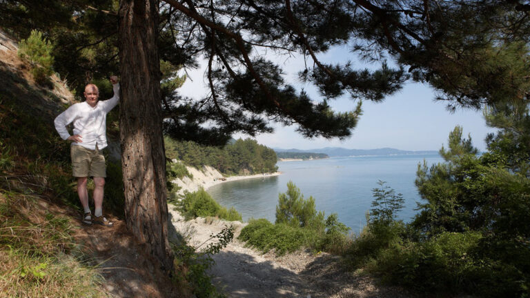 «Жить там, где есть будущее»: зачем Гай Имз продал дом в Англии и уехал в Россию