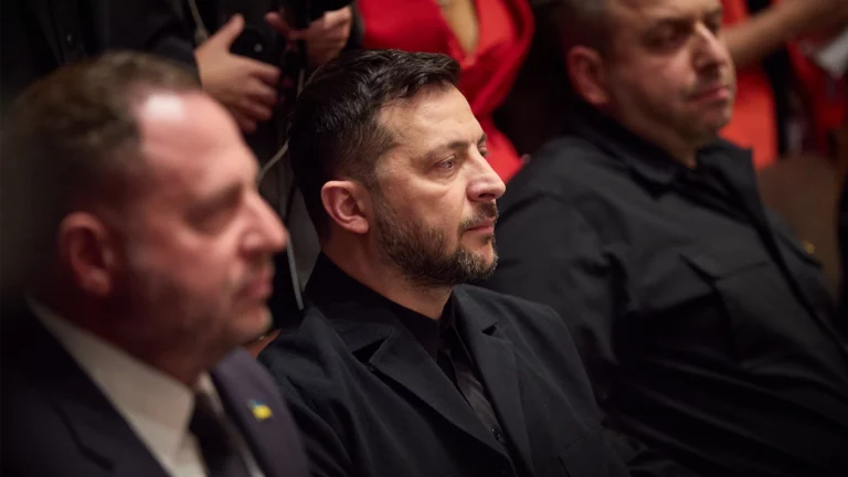 Зеленский назвал условие для начала переговоров с Россией