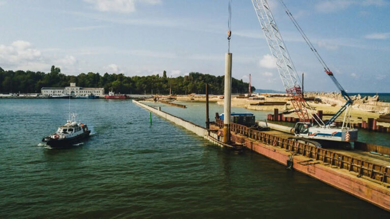Строительство морской портовой инфраструктуры в морском порту Калининград. Международный морской терминал для приема круизных и грузопассажирских судов в г. Пионерский, Калининградской области, 2018 г.