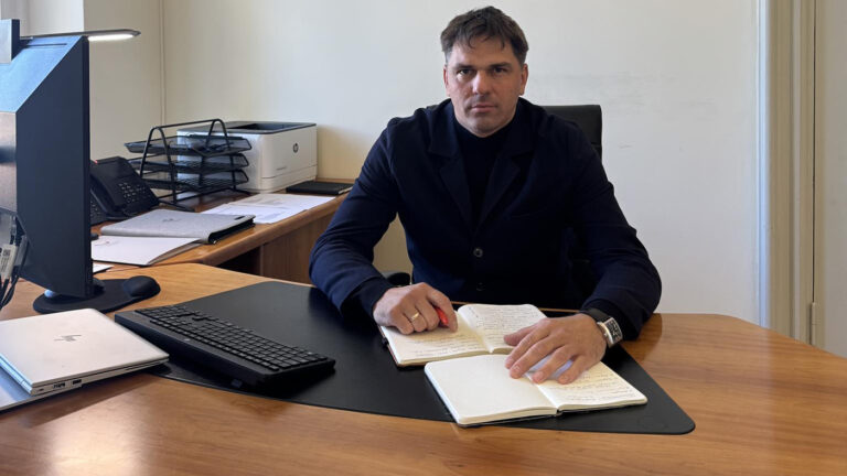 Проработавший неделю министр культуры Литвы уволился из-за вопроса «Чей Крым»