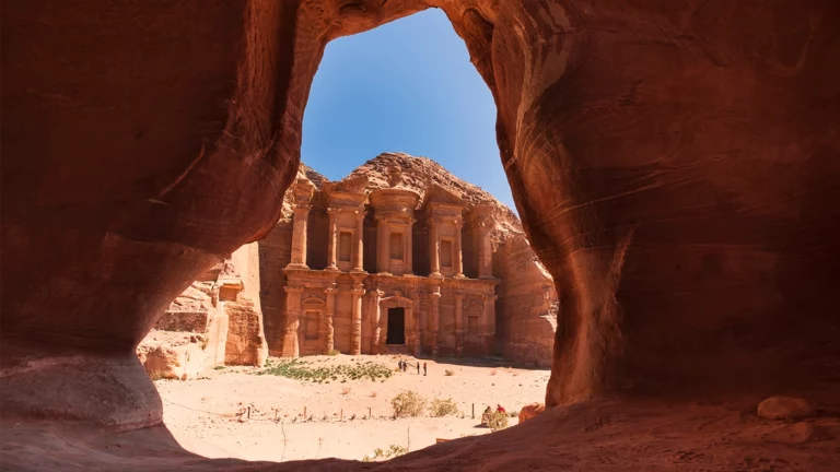 МИД России назвал дату отмены визового режима с Иорданией