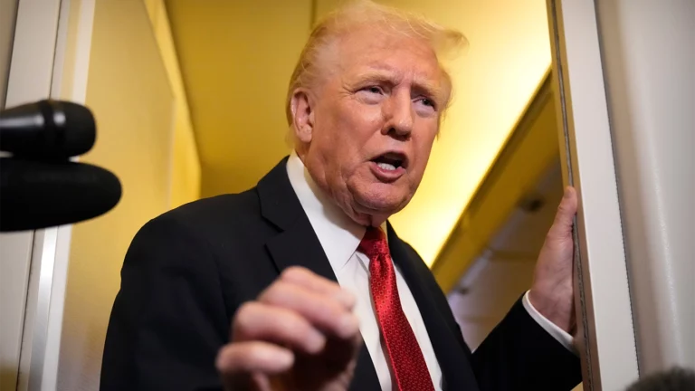 Трамп предложил России и Украине остановиться и «договориться позже»