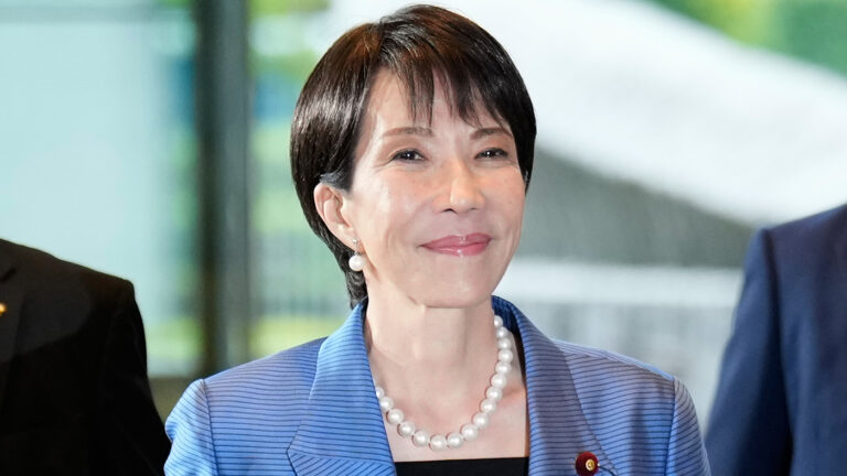 Санаэ Такаити