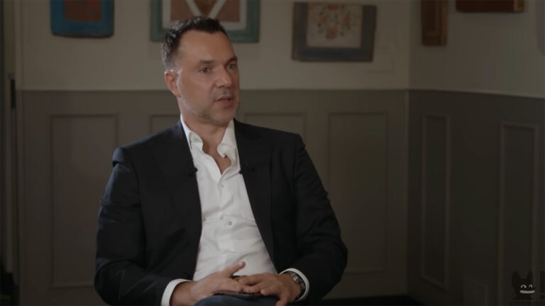 «Я отдаю четыре области и Крым»: Арестович* о президентских амбициях