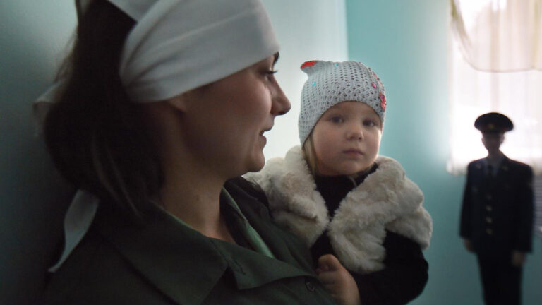 В СПЧ призвали давать отсрочку наказания подсудимым с детьми младше 14 лет