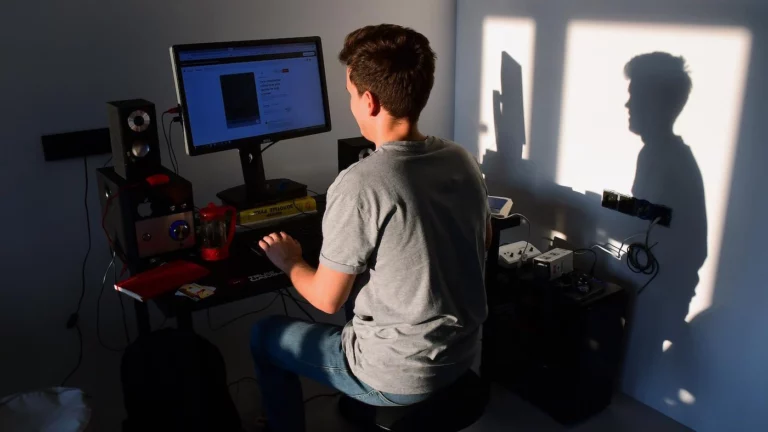 Свобода без гарантий: что скрывает жизнь фрилансера