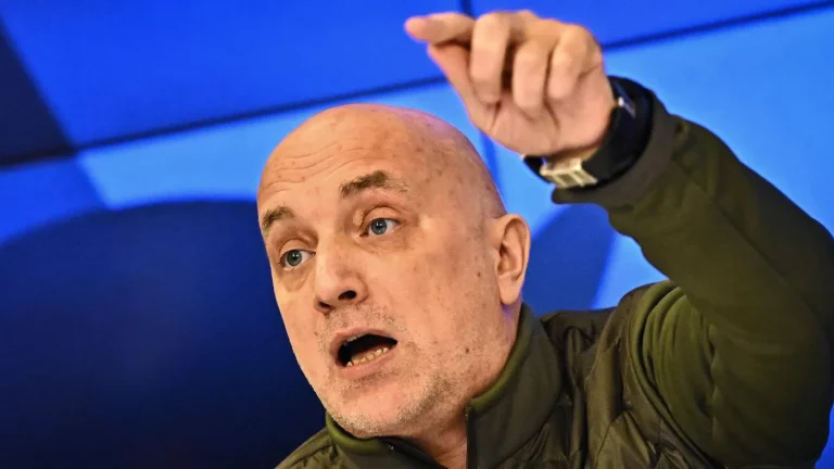 Писатель Захар Прилепин