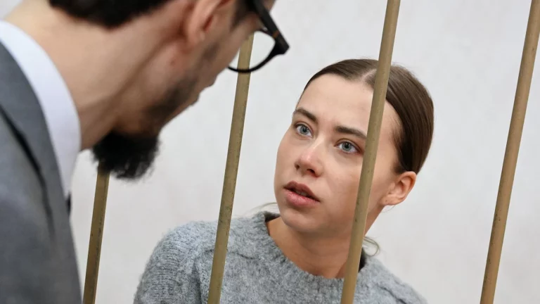 ФНС потребовала признать банкротом блогера Митрошину из-за долга в 211 млн рублей