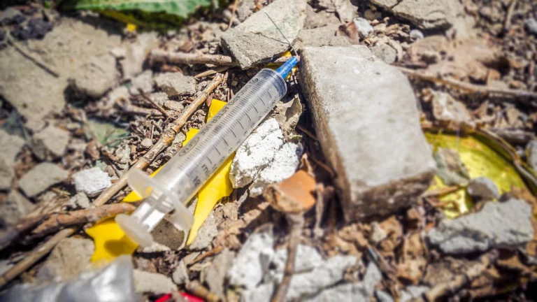 Управление ООН раскрыло статистику по наркозависимым в России