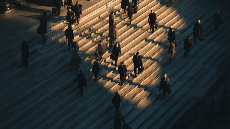 Уйдут тысячи: в США начались массовые увольнения госслужащих из-за шатдауна