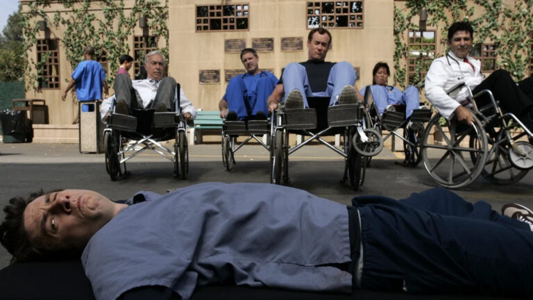 Озвучивший «Клинику» Евгений Рыбов готов стать «голосом» перезапуска сериала