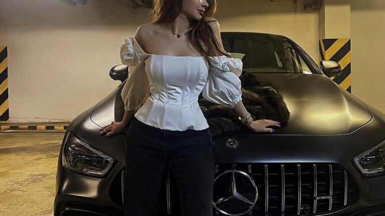 Суд вынес приговор протаранившей дом на автомобиле дочери лидера банды «Цапки»