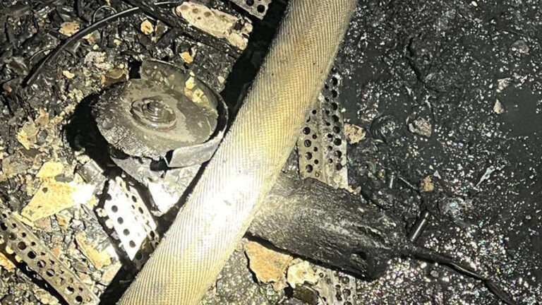 Юная москвичка устроила пожар, пытаясь вскрыть сейф по указке мошенников