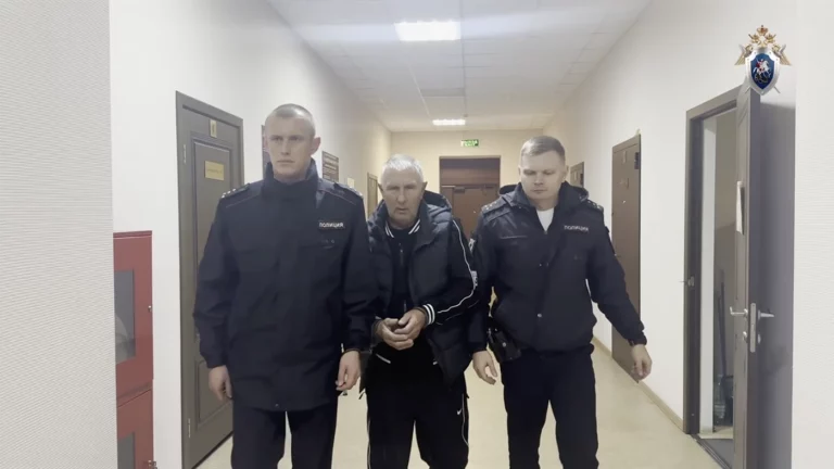 В Люберцах задержали подозреваемых в убийстве директора лицея 23 года назад