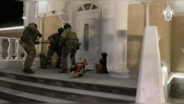 Экс-гендиректора стройфирмы задержали за уклонение от налогов на 260 млн