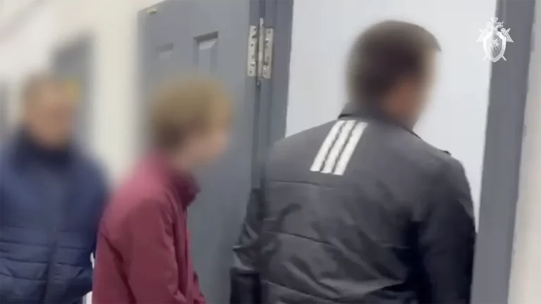 «Сильно испугался»: названа причина смертельной поножовщины в Иркутской области