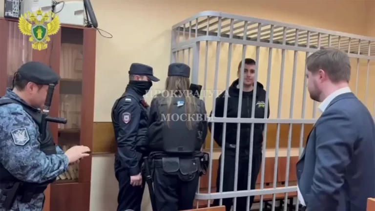 Блогера Сидоропуло приговорили к 6 годам колонии