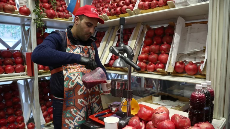 Россия замыкает тройку крупнейших торговых партнеров Азербайджана