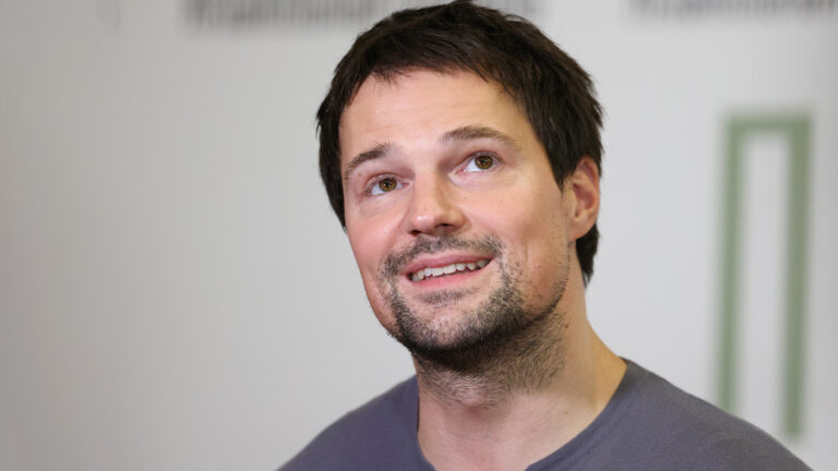 Данила Козловский