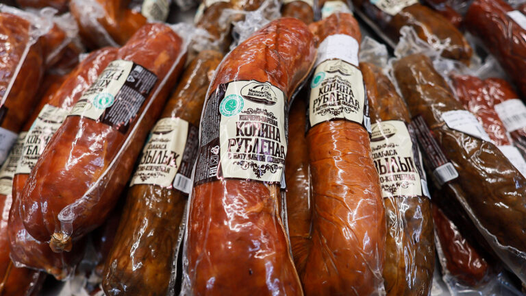 Самое недооцененное мясо: зачем россияне начали массово скупать конину