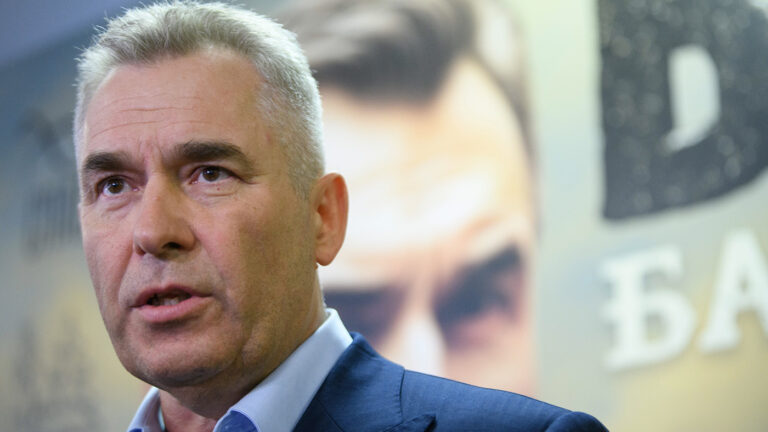 Павел Астахов