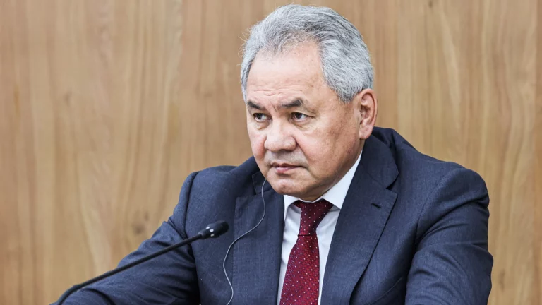 «Не прекращаются»: Шойгу ответил на поручение Трампа начать ядерные испытания