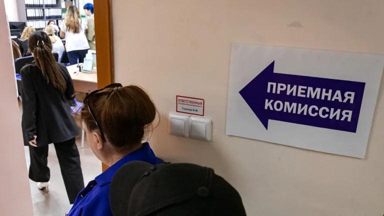 Минобрнауки повысит минимальное количество баллов ЕГЭ по шести предметам