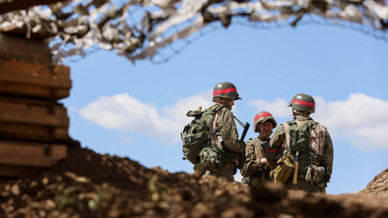 «Столь одиозных нельзя»: военблогер — о планах Тимура Иванова уйти на СВО штурмовиком