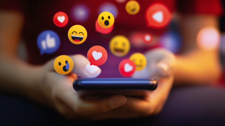 Как эмодзи стали новым способом общения