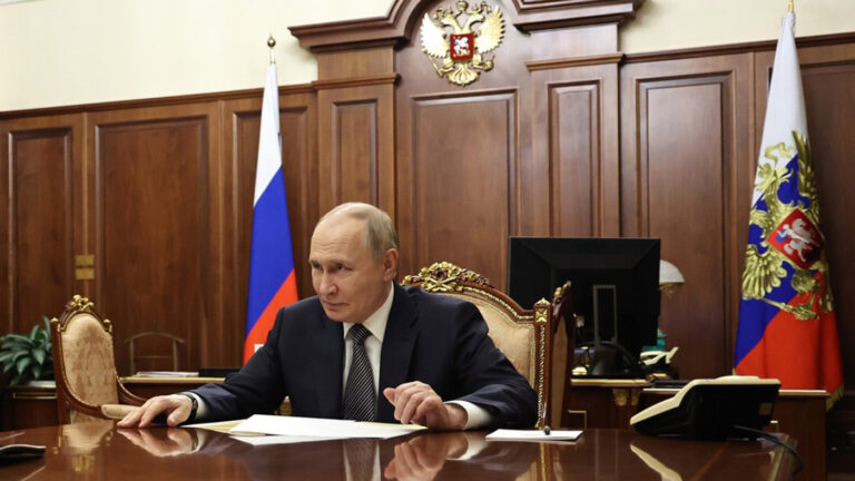 Путин в День народного единства учредил еще два праздника