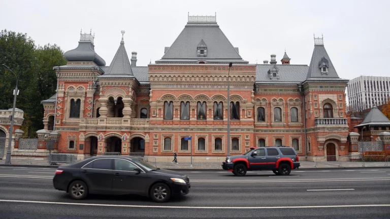 В посольстве Франции прокомментировали возможность отмены мультивиз для россиян