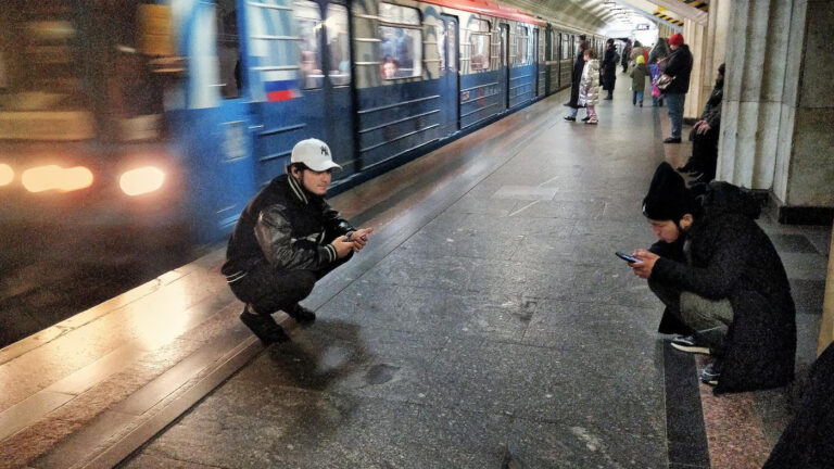 ​​В Москве запустили приложение «Амина» для миграционного учета