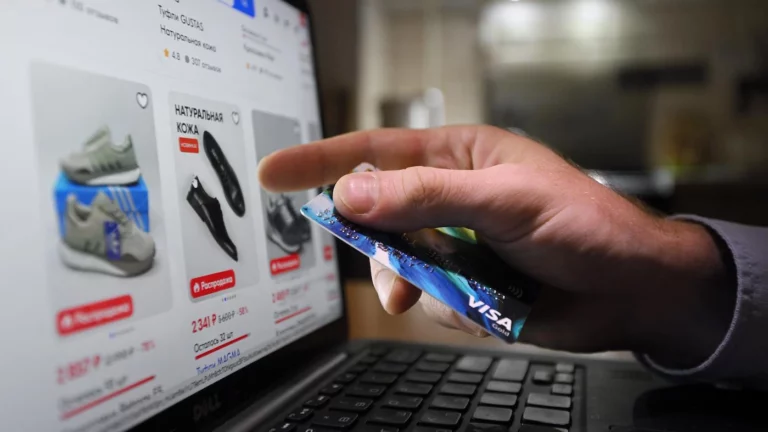 Крупнейшие российские банки выступили против скидок и бонусов на маркетплейсах