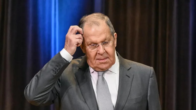 «Вы соскучились?»: Путин прокомментировал слухи об опале Лаврова